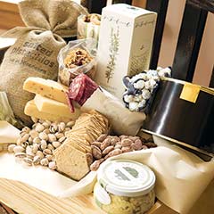 Product Image of Farmhouse Gourmet Pantry